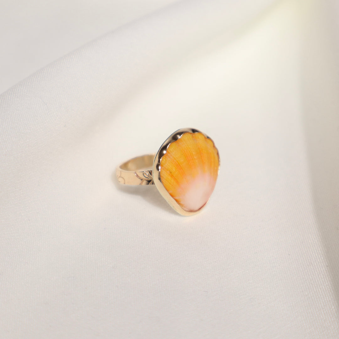 Sunrise Shell Plumeria Ring - Size 9