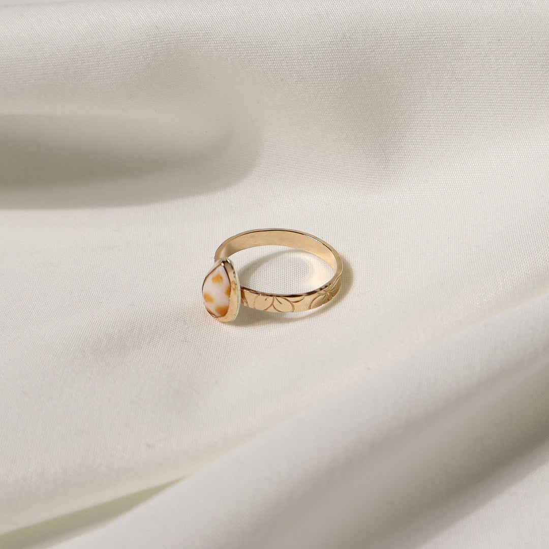 Shell Plumeria Ring - Size 9.5