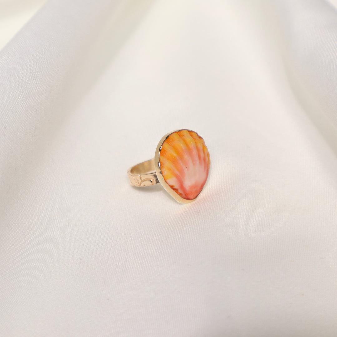 Sunrise Shell Plumeria Ring - Size 4