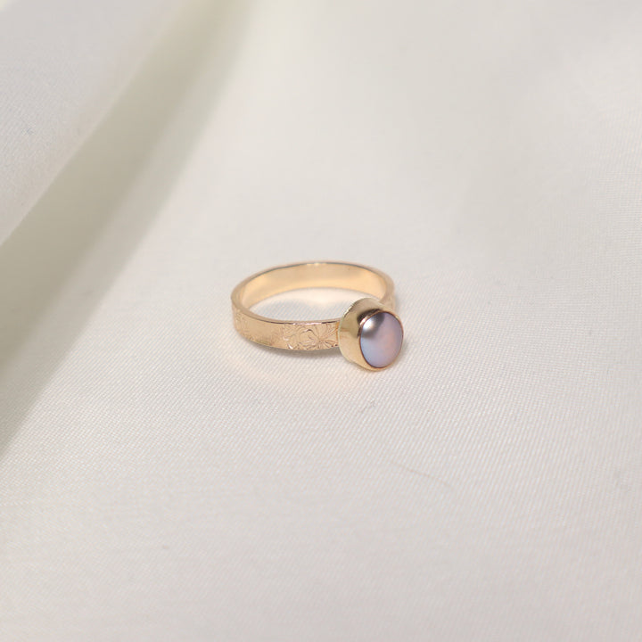 Edison Hibiscus Ring - Size 6
