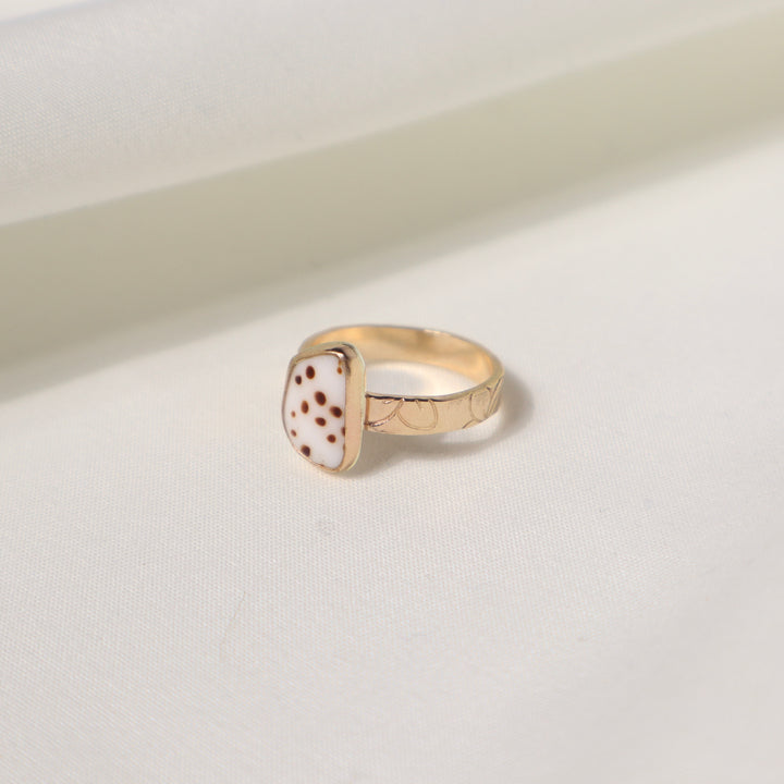 Shell Plumeria Ring - Size 5