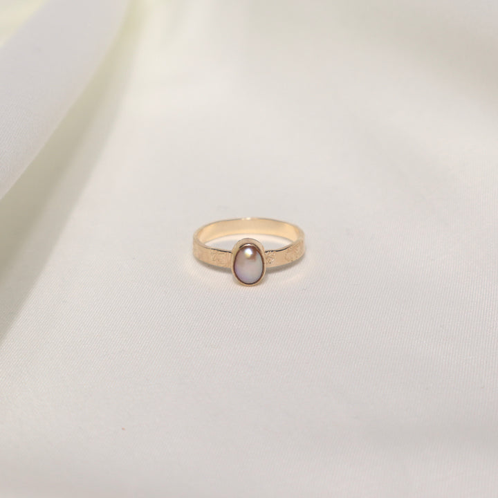 Edison Hibiscus Ring - Size 9.5