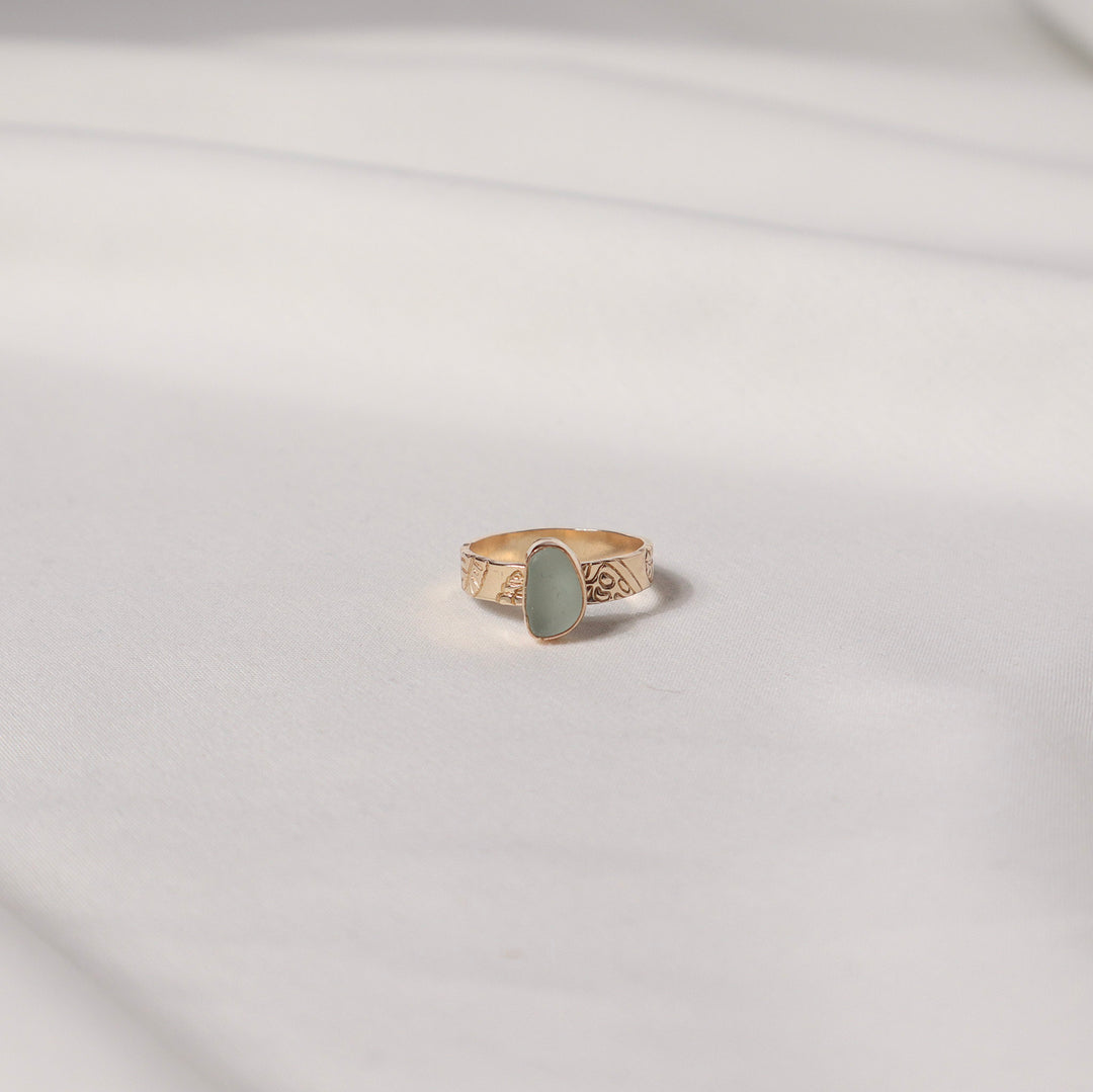 Seaglass Diver Shell Ring - Size 7.5