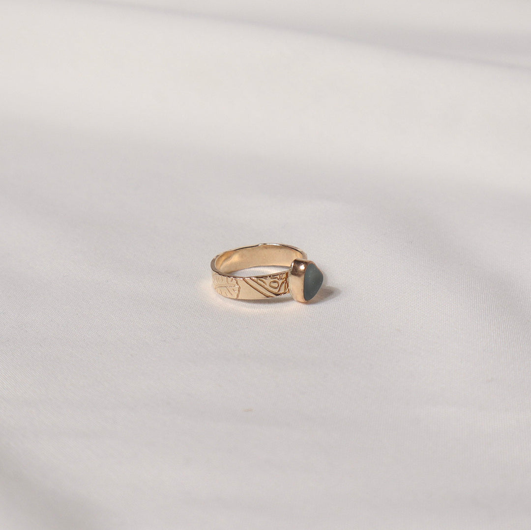 Seaglass Diver Shell Ring - Size 5