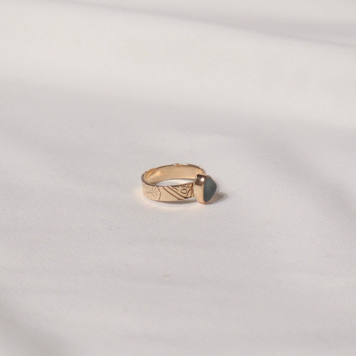 Seaglass Diver Shell Ring - Size 5