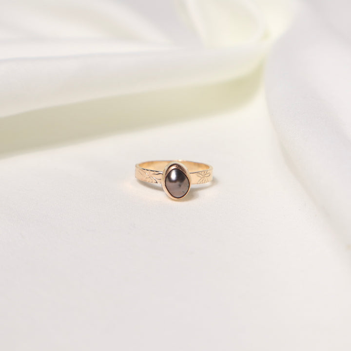 Tahitian Tiare Ring - Size 8