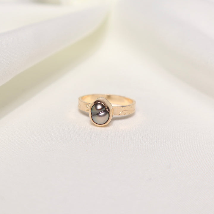 Tahitian Tiare Ring - Size 7.5