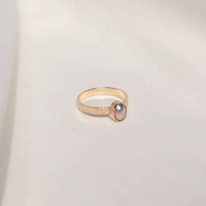 Edison Hibiscus Ring - Size 9