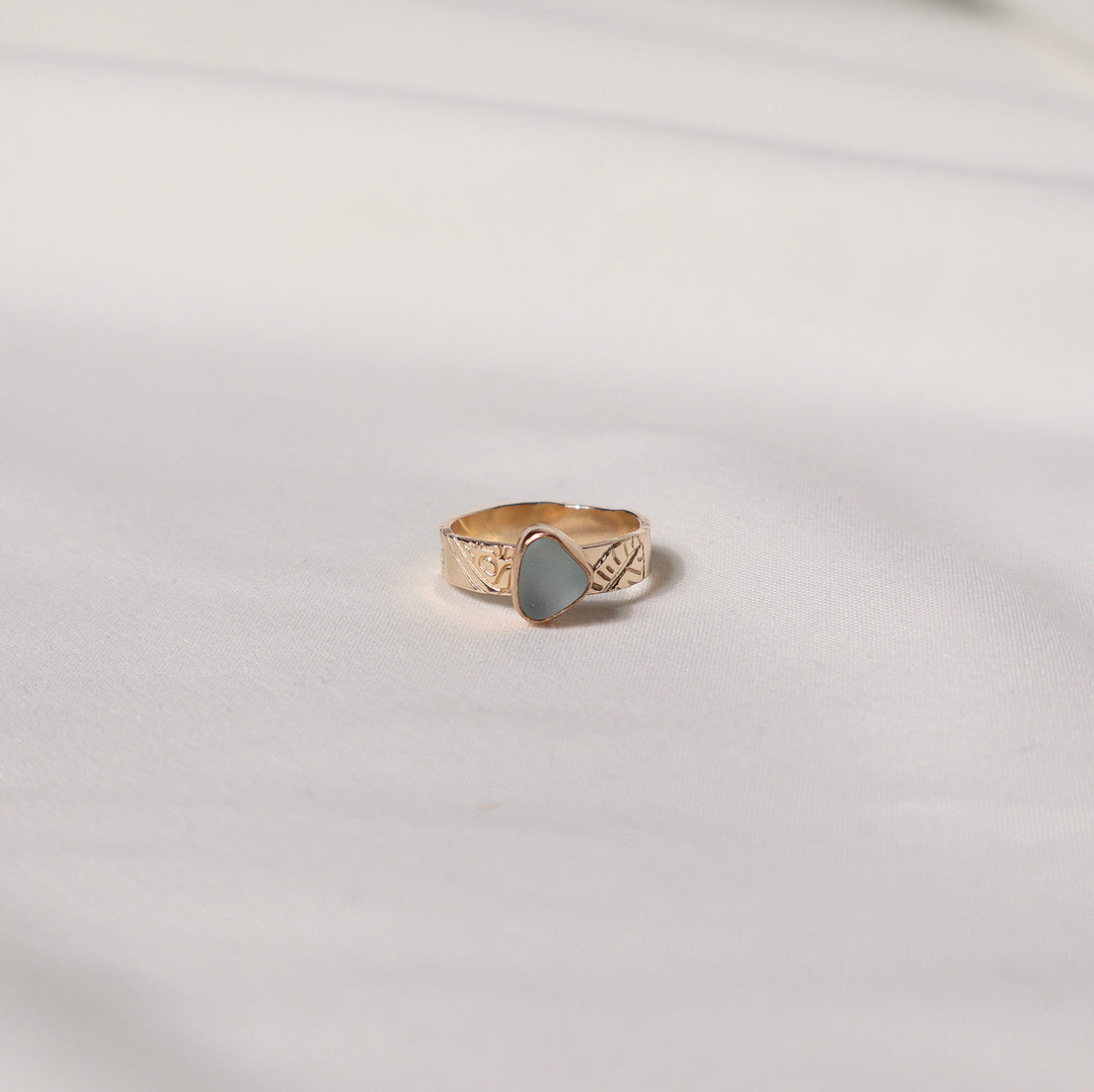 Seaglass Diver Shell Ring - Size 5
