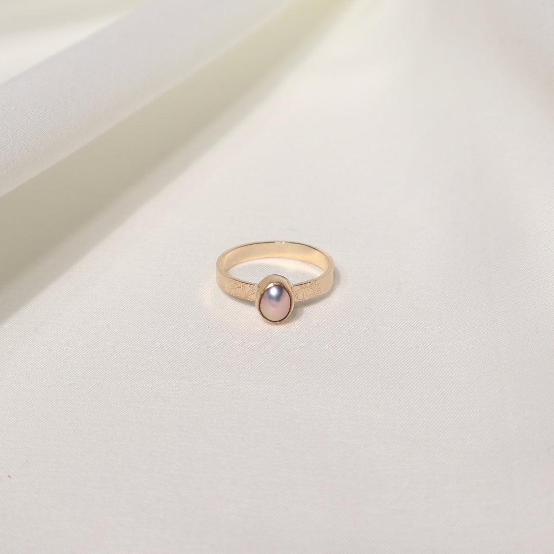 Edison Hibiscus Ring - Size 9