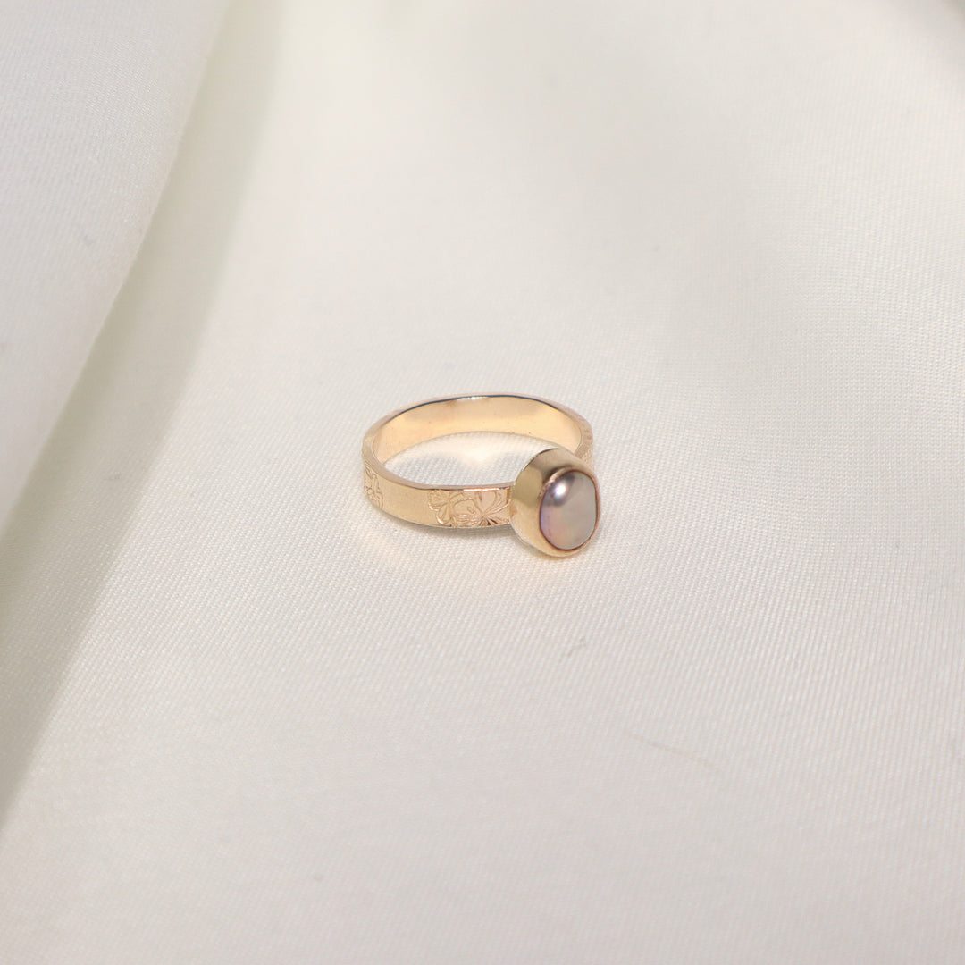 Edison Hibiscus Ring - Size 5