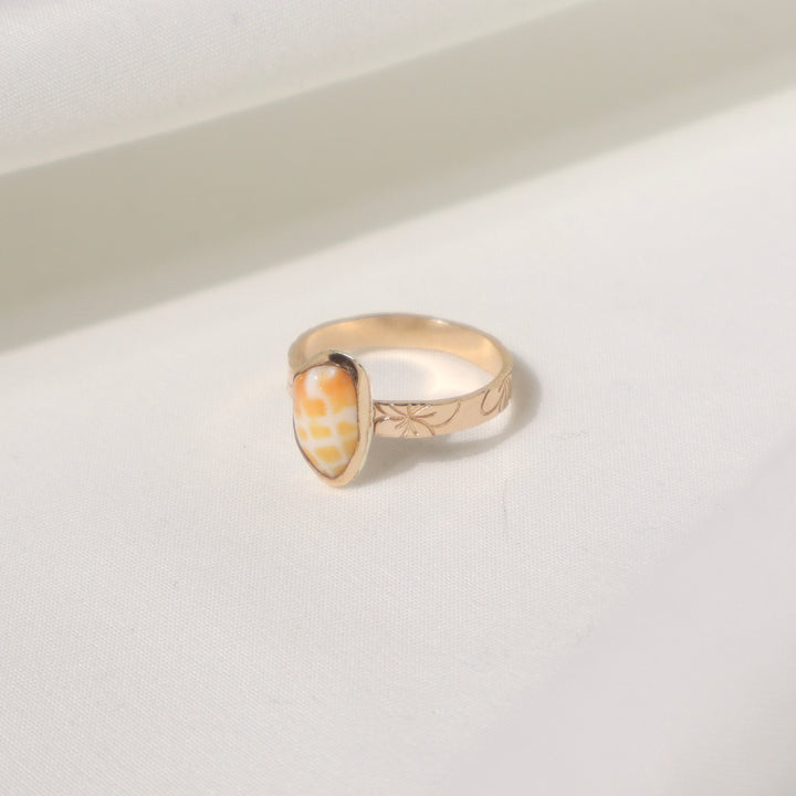 Shell Plumeria Ring - Size 8.5