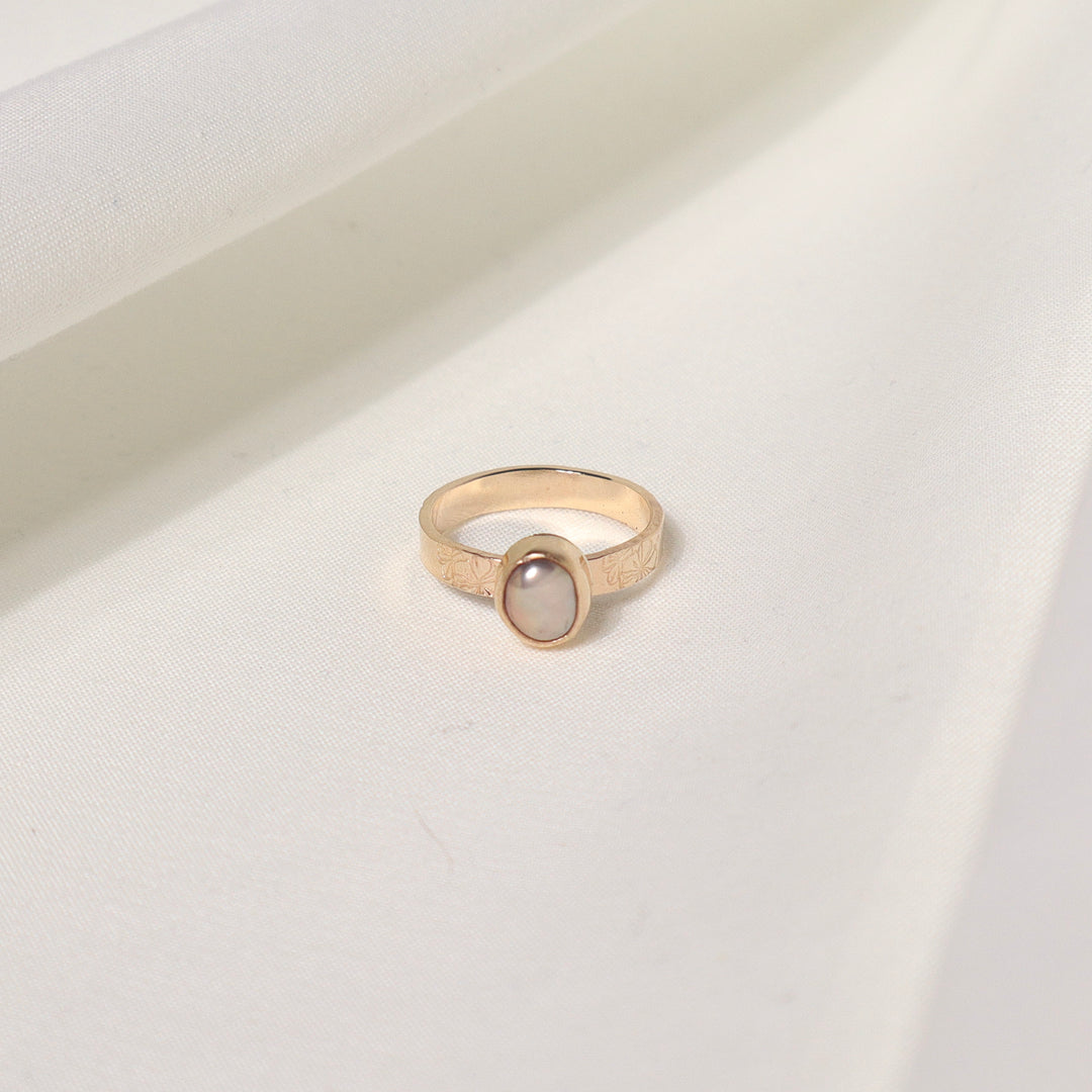 Edison Hibiscus Ring - Size 5