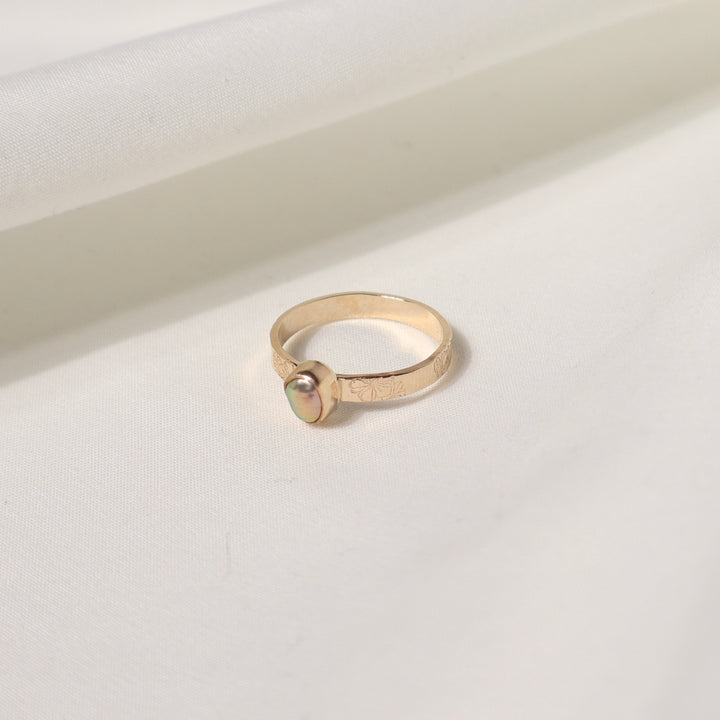 Edison Hibiscus Ring - Size 9