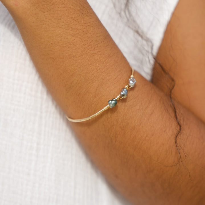 Tahitian Keshi Bangle